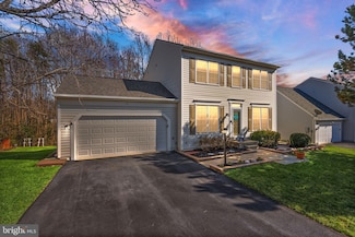 5907 Harvest Sun Rd, Woodbridge, VA 22193
