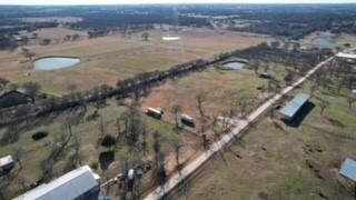 3647 Trails End Rd, Burleson, TX 76028