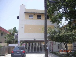 1134 NW 5th St Unit 4, Miami, FL 33128