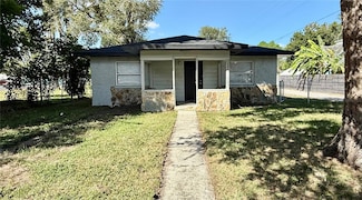 1510 13th St W, Bradenton, FL 34205