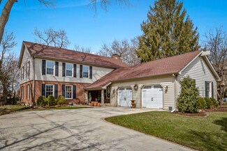 1515 Maple Knoll Ct, Naperville, IL 60563