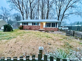 228 Lynwood Cir, Lansing, MI 48906