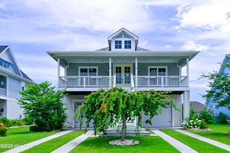 574 Moss Lake Ln, Holly Ridge, NC 28445