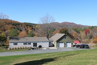 98 Stetson Rd, Hartford, VT 05001