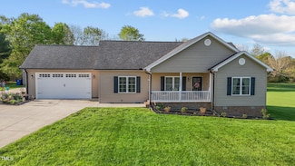 7042 Crescent Rd, Whitsett, NC 27377