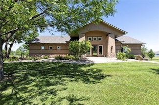 15970 Woodend Rd, Bonner Springs, KS 66012