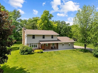 4443 Swallow Banks Ln, Oshkosh, WI 54904