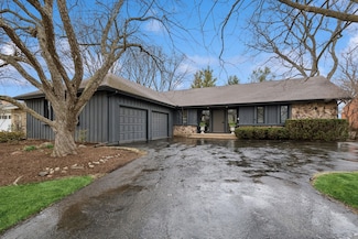 1236 Crane Blvd, Libertyville, IL 60048