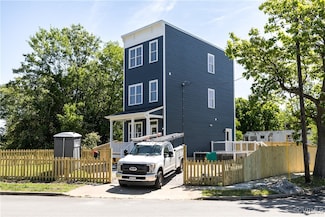 2612 Newbourne St, Richmond, VA 23223