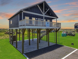 1025 Sunset Cir, Bolivar Peninsula, TX 77650