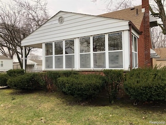 17904 Harman St, Melvindale, MI 48122