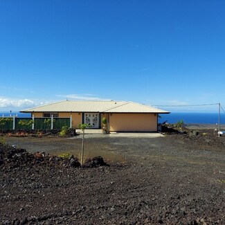 92-8648 Tapa Dr, Captain Cook, HI 96704