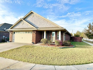 600 Cove Water Ln NW, Madison, AL 35757