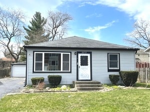 20772 N Elizabeth Ave, Lincolnshire, IL 60069