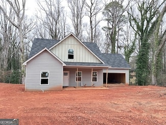 194 Pine Valley Dr, Royston, GA 30662