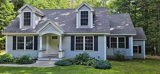 16 Dewey Rd, York, ME 03909