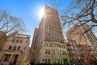 431 W Oakdale Ave Unit 1C, Chicago, IL 60657