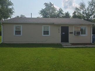 1919 Cambridge St, Chicago Heights, IL 60411