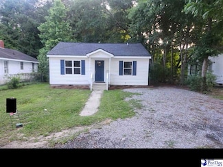 917 W Calhoun St, Dillon, SC 29536