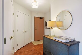 2950 Dean Pkwy Unit 803, Minneapolis, MN 55416