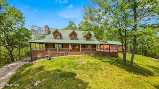 761 N Knob Creek Rd, Seymour, TN 37865