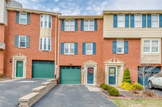 5209 Lantern Hill Dr, Pittsburgh, PA 15236
