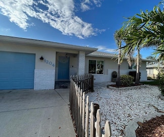 1204 Sunrise Rd, Venice, FL 34293
