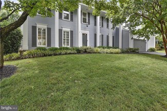 2776 Mansway Dr, Herndon, VA 20171