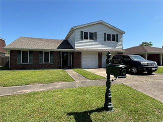 2132 Missile St, Harvey, LA 70058