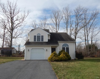 41 Lady Slipper Dr, Waynesboro, VA 22980