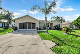 526 Maricopa Dr, Kissimmee, FL 34758