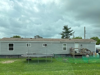 174 Commerce St, Laurel, IN 47024