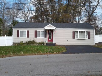 50 Melrose St, Cumberland, RI 02864