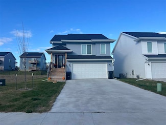 865 Summit, Coralville, IA 52241
