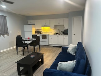 130 S Estes Dr Unit 5-C, Chapel Hill, NC 27514
