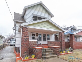 520 Valleywood Dr, Toledo, OH 43605