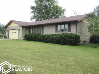 1701 Southgate Dr, Perry, IA 50220