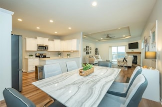 1559 SE Primrose Dr, Altoona, IA 50009