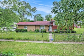 2236 Rosenfield Dr, Flint, MI 48505