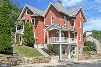 141 Main St, Parkesburg, PA 19365