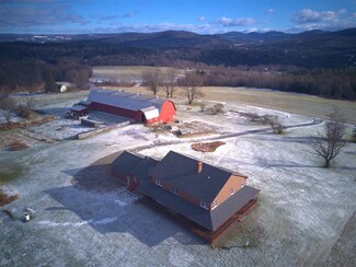 338 Johnson Rd, Marshfield, VT 05658