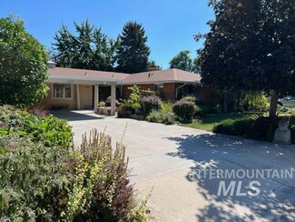 3521 Windsor Dr, Boise, ID 83705