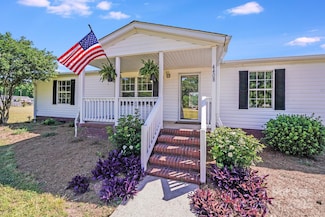 4408 Robins Nest Rd, Concord, NC 28027