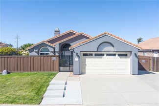 809 Calvert Ave, Lompoc, CA 93436