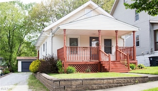 1393 Honodle Ave, Akron, OH 44305