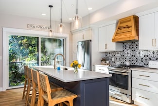 30 Cate St Unit 24, Portsmouth, NH 03801