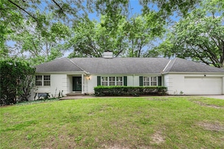 9824 Overbrook Rd, Leawood, KS 66206