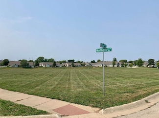 8580 Northern Ave, Rockford, IL 61107