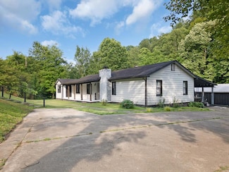 627 Little Paint Creek, East Point, KY 41216
