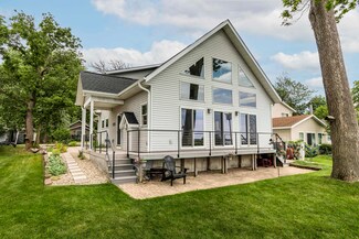 3093 Sunnyside St, Stoughton, WI 53589